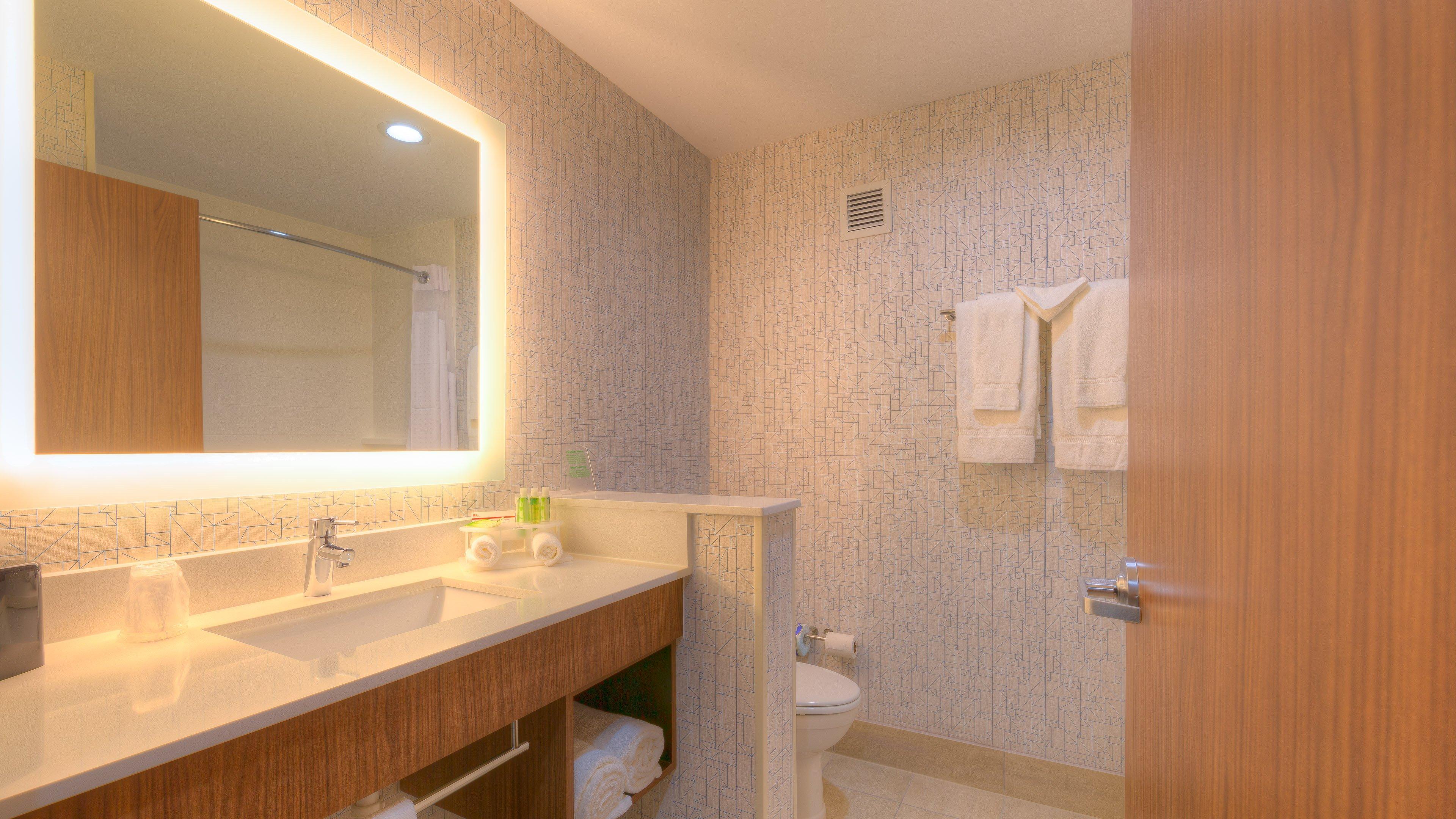 Holiday Inn Express & Suites Tulsa Midtown By Ihg Kültér fotó
