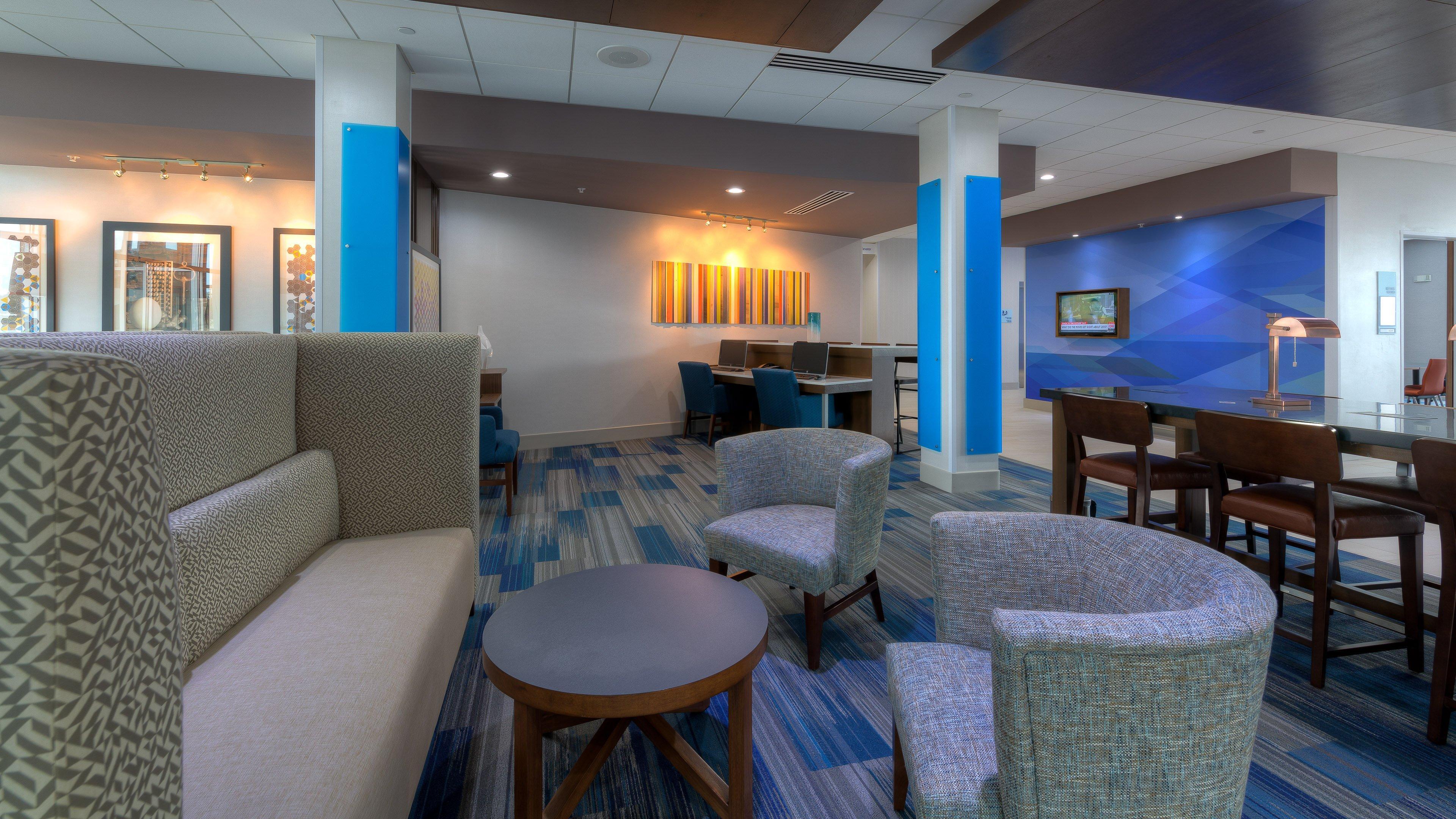 Holiday Inn Express & Suites Tulsa Midtown By Ihg Kültér fotó