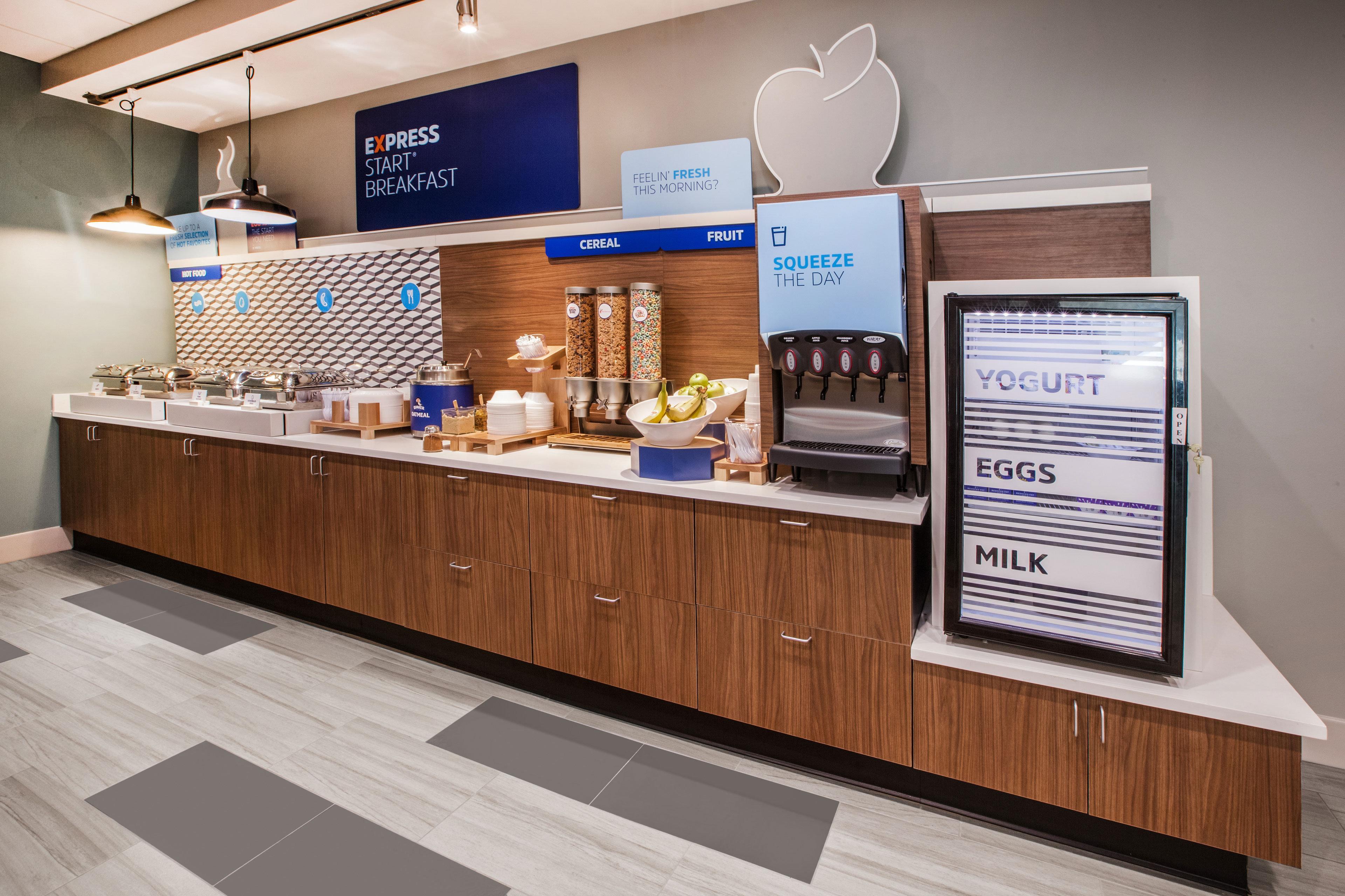 Holiday Inn Express & Suites Tulsa Midtown By Ihg Kültér fotó