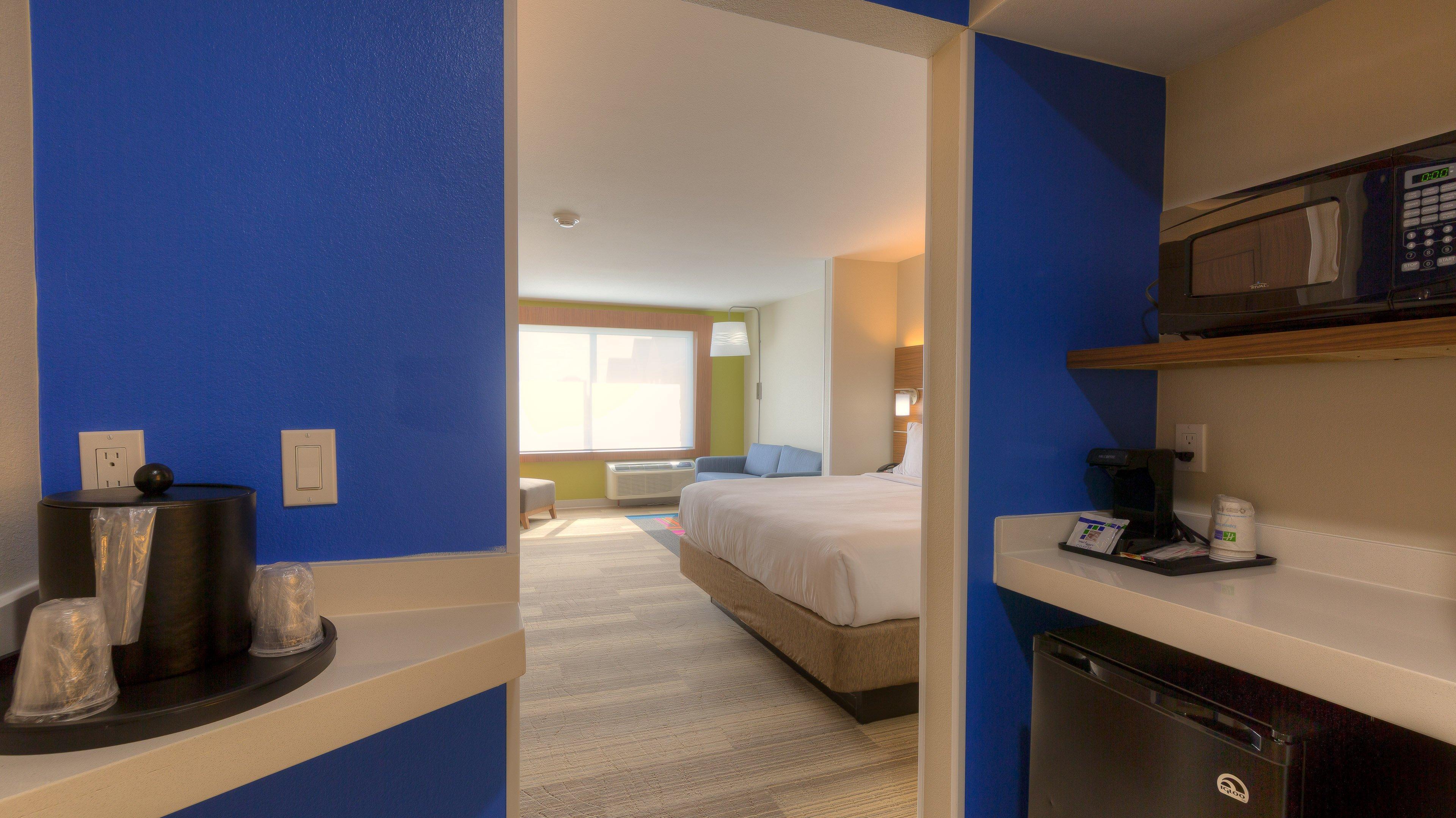 Holiday Inn Express & Suites Tulsa Midtown By Ihg Kültér fotó